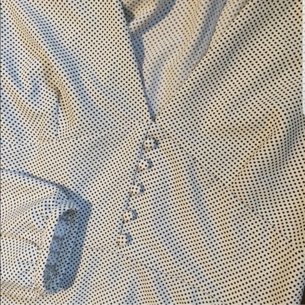 DYNAMITE blouse - Picture 2 of 4